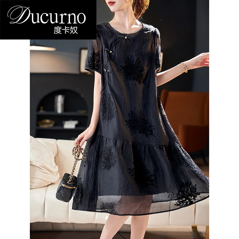 高端圆领钉珠刺绣黑色连衣裙2025夏季气质时尚短袖气质A字裙潮
