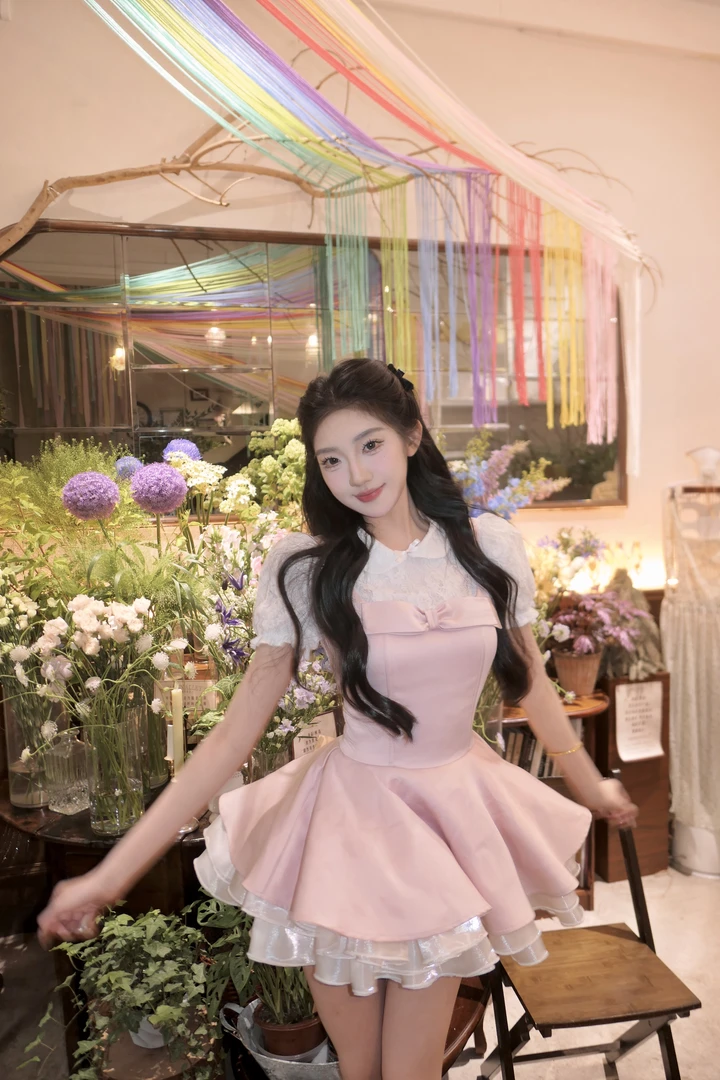 【人生LuLu裙】新款法式千金风修身蕾丝上衣背心蓬蓬裙女款套装