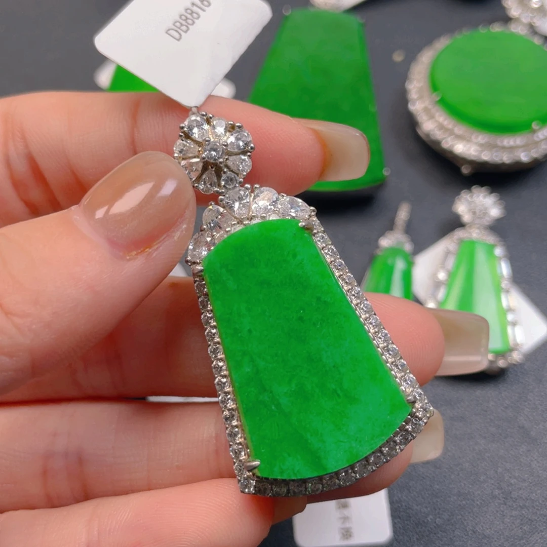 翡翠银S925镶嵌颈饰