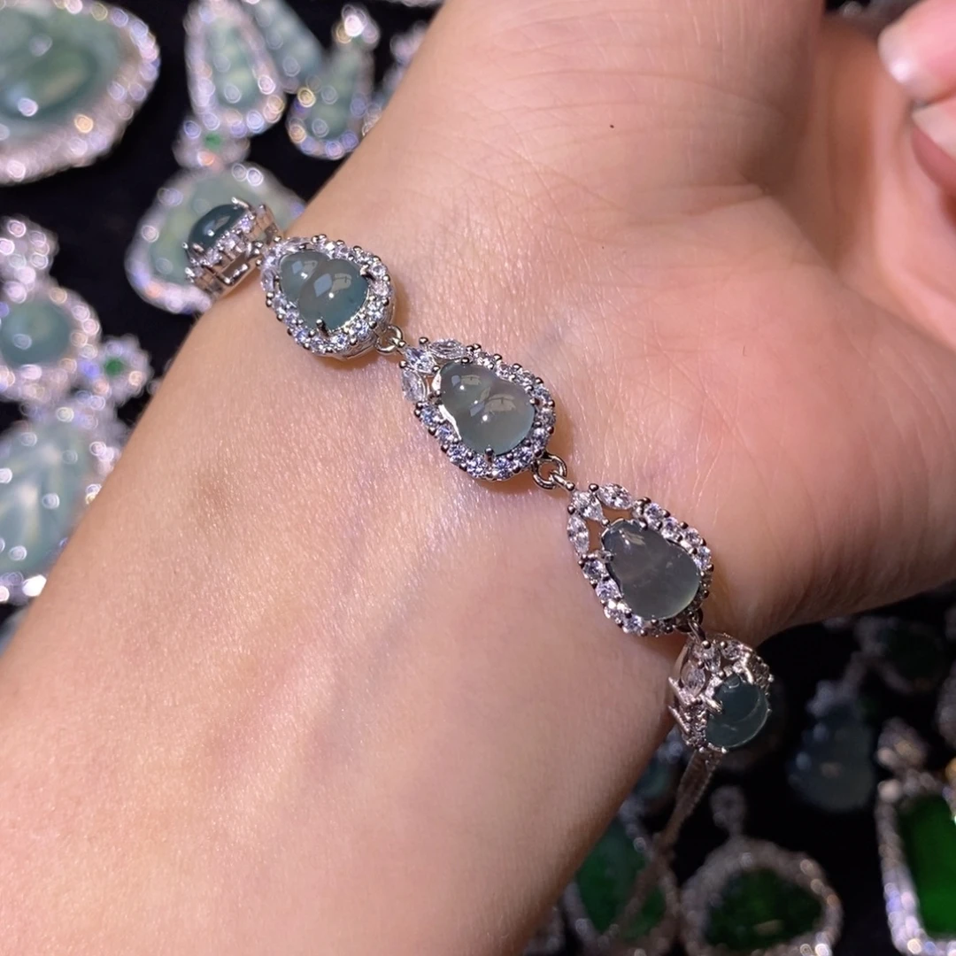 翡翠未镶嵌颈饰天然