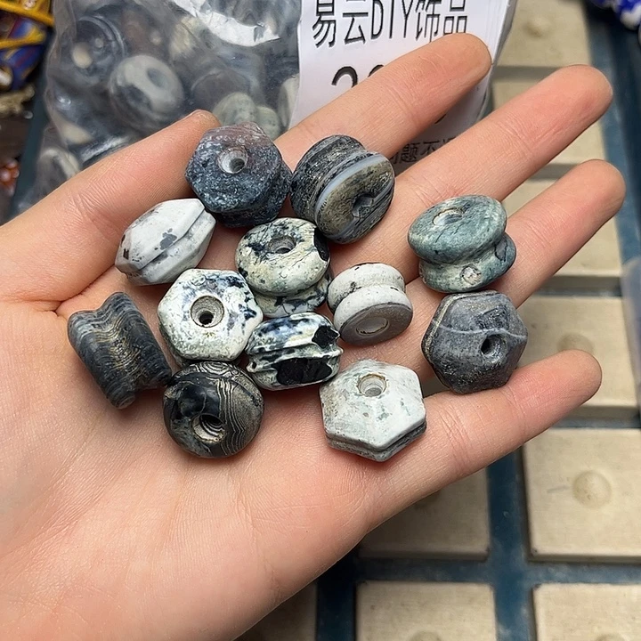 颈饰琉璃2122 玛.瑙 一颗可选