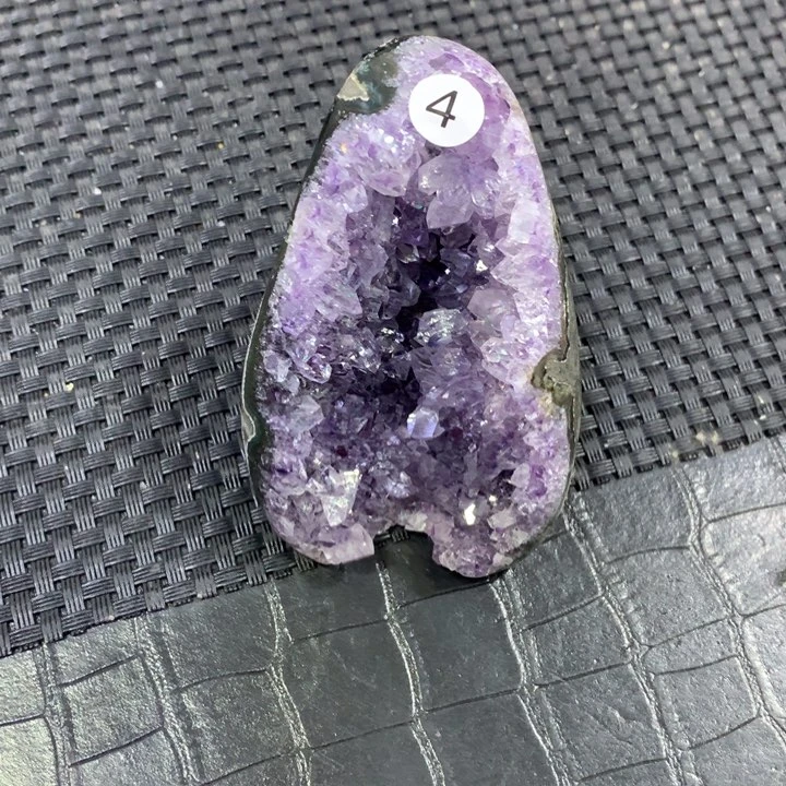 紫晶摆件未镶嵌无t