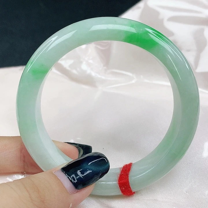 翡翠手镯未镶嵌圈53.5，7804