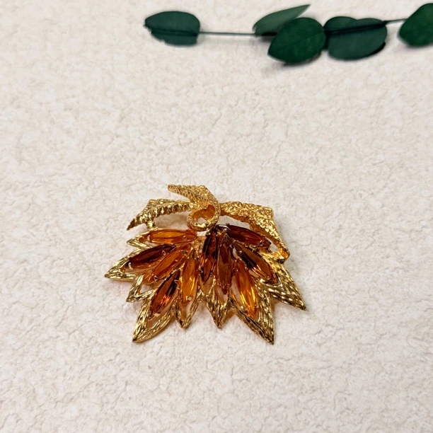 铜合金合成锆石胸针 【六六中古】孤品复古胸针th6610