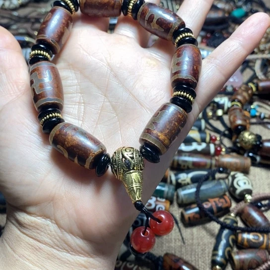 玛瑙/玉髓项圈未镶嵌