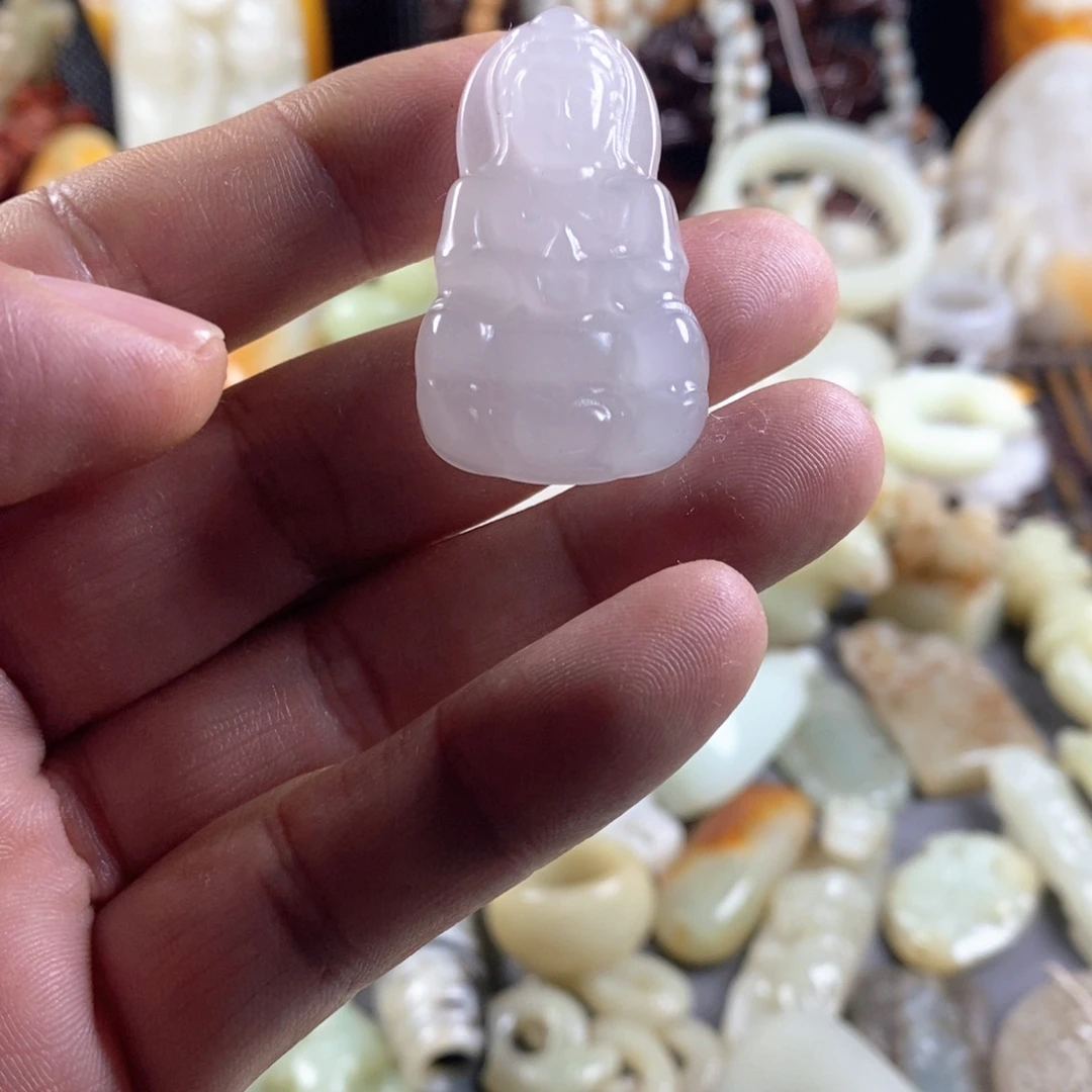 和田玉（糖玉）未镶嵌颈饰