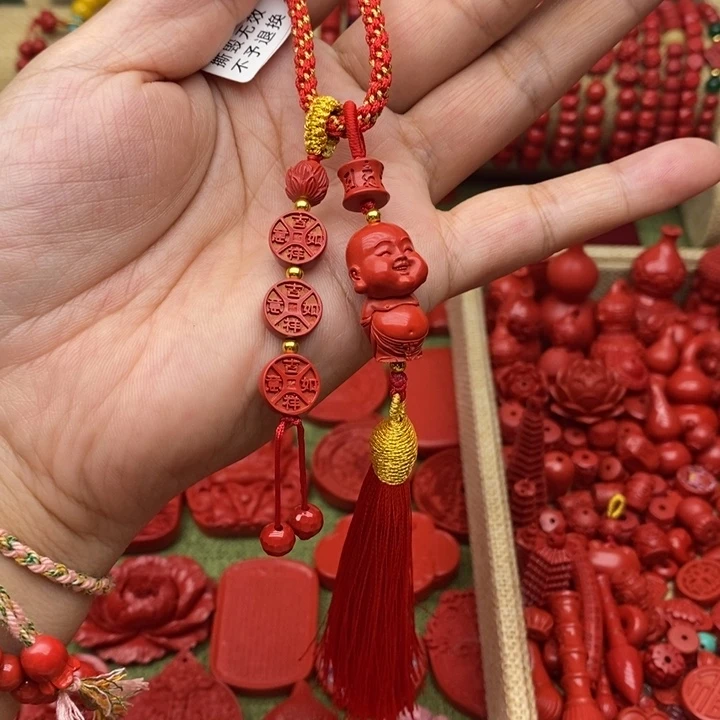 天然辰砂小佛包包挂件