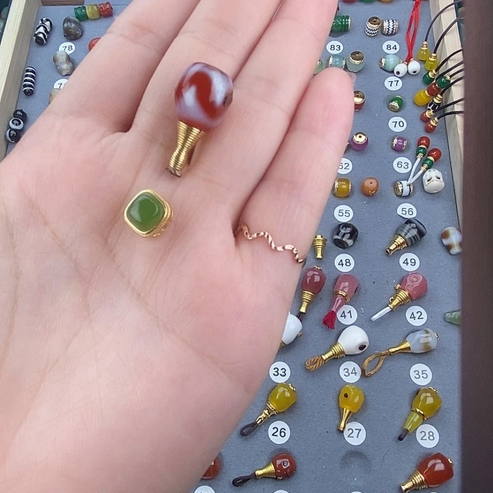 卖****玛瑙/玉髓饰品未镶嵌