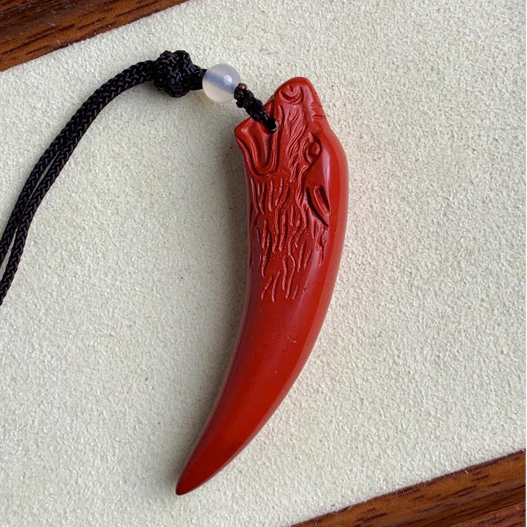 含辰砂工艺品朱砂龙牙吊坠精品雕刻