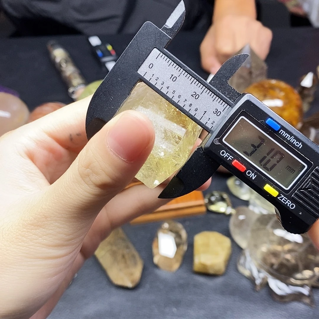 珠宝半成品未镶嵌绿水晶142水晶石