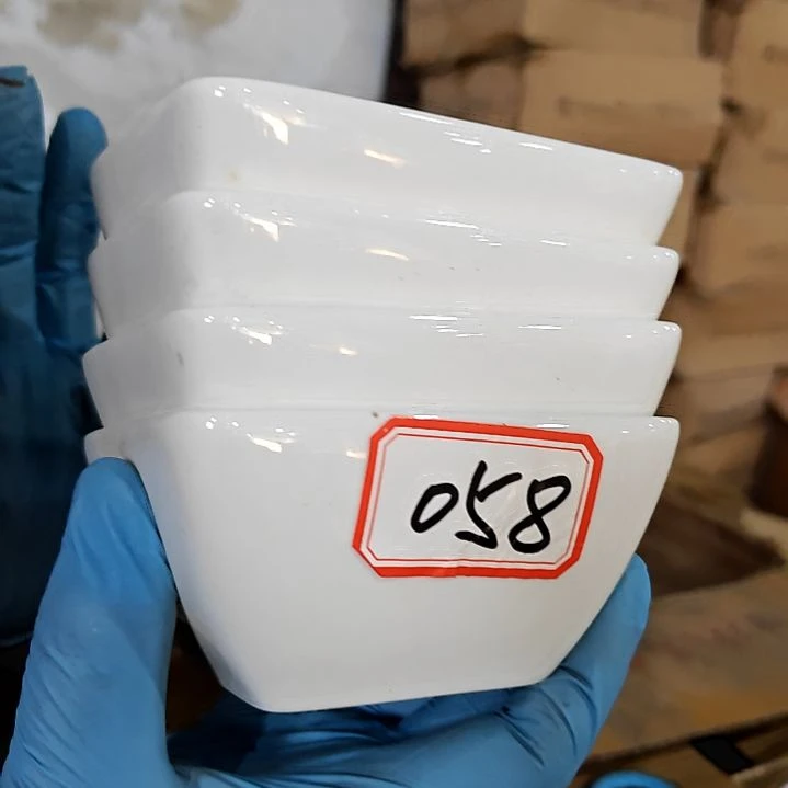 陶瓷盘子碗茶壶啥都有