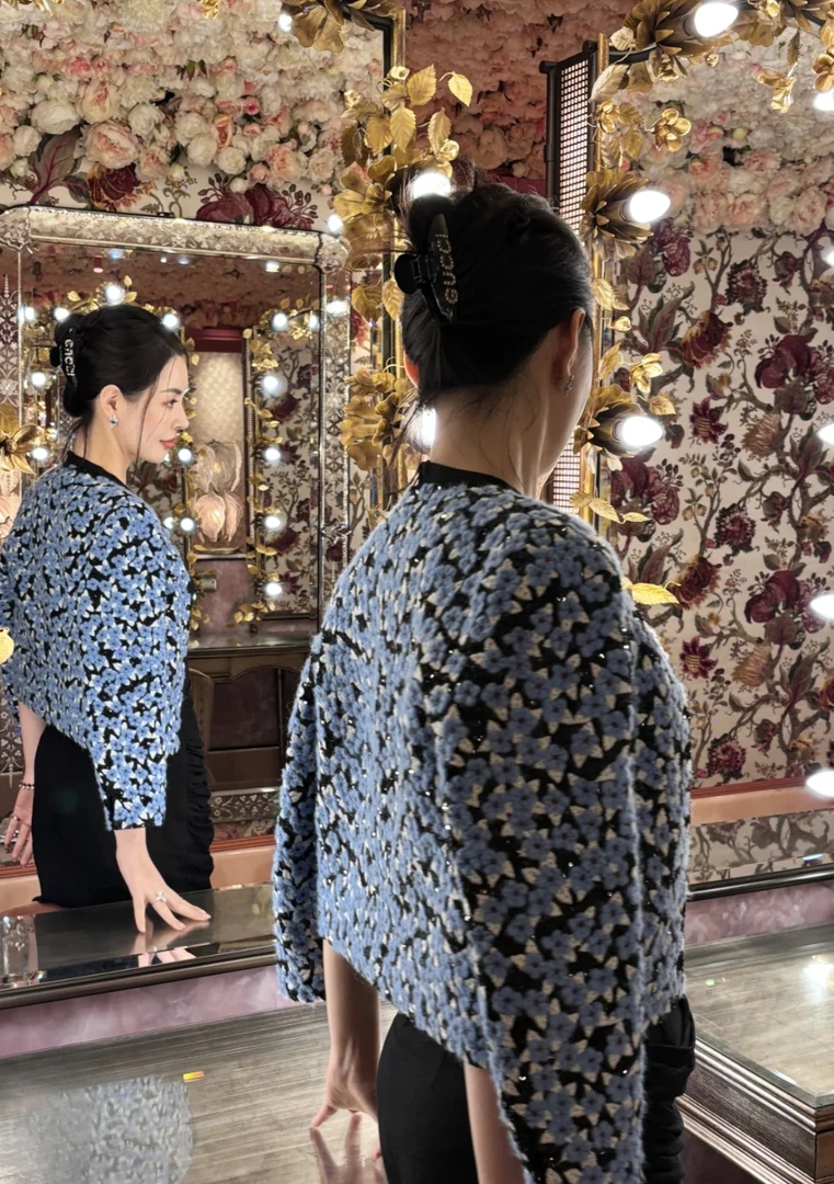 【YY2】香家新款一路繁花重磅刺绣圆领短款外套