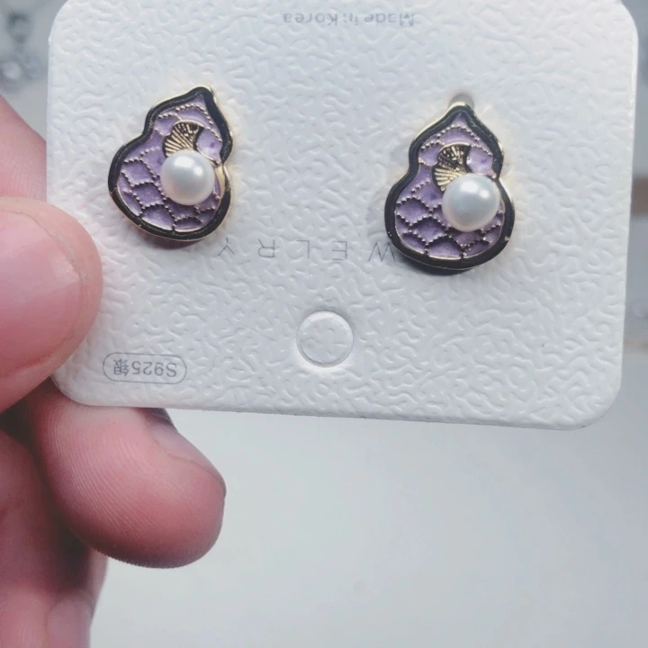 淡水珍珠未镶嵌耳饰