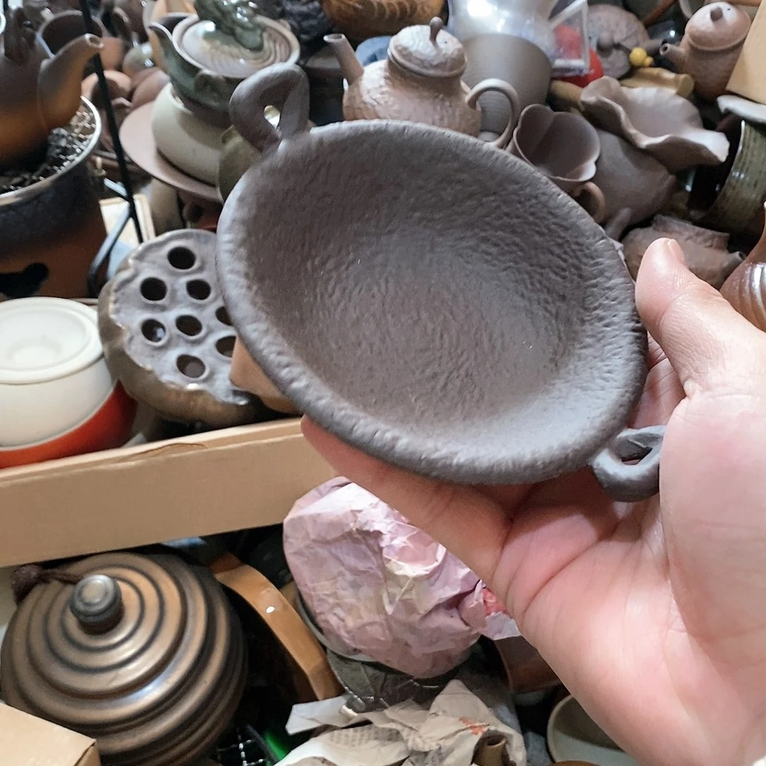 瓷片然后我们的一句对不起自己没有那么在乎的