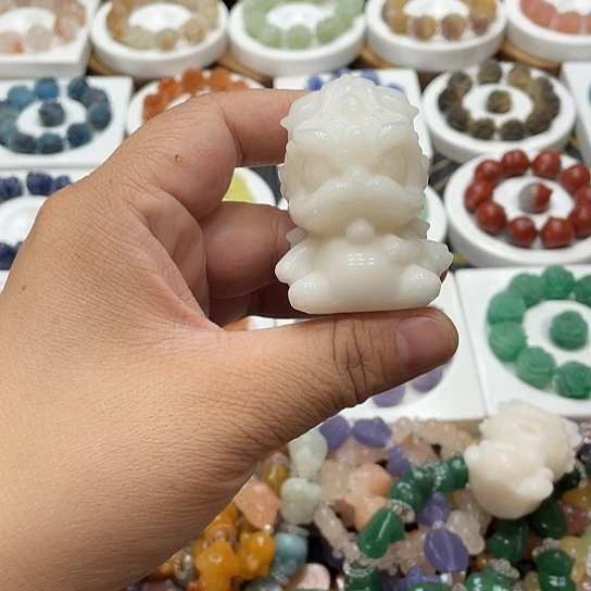 石英质玉（非洲翠）合金手串