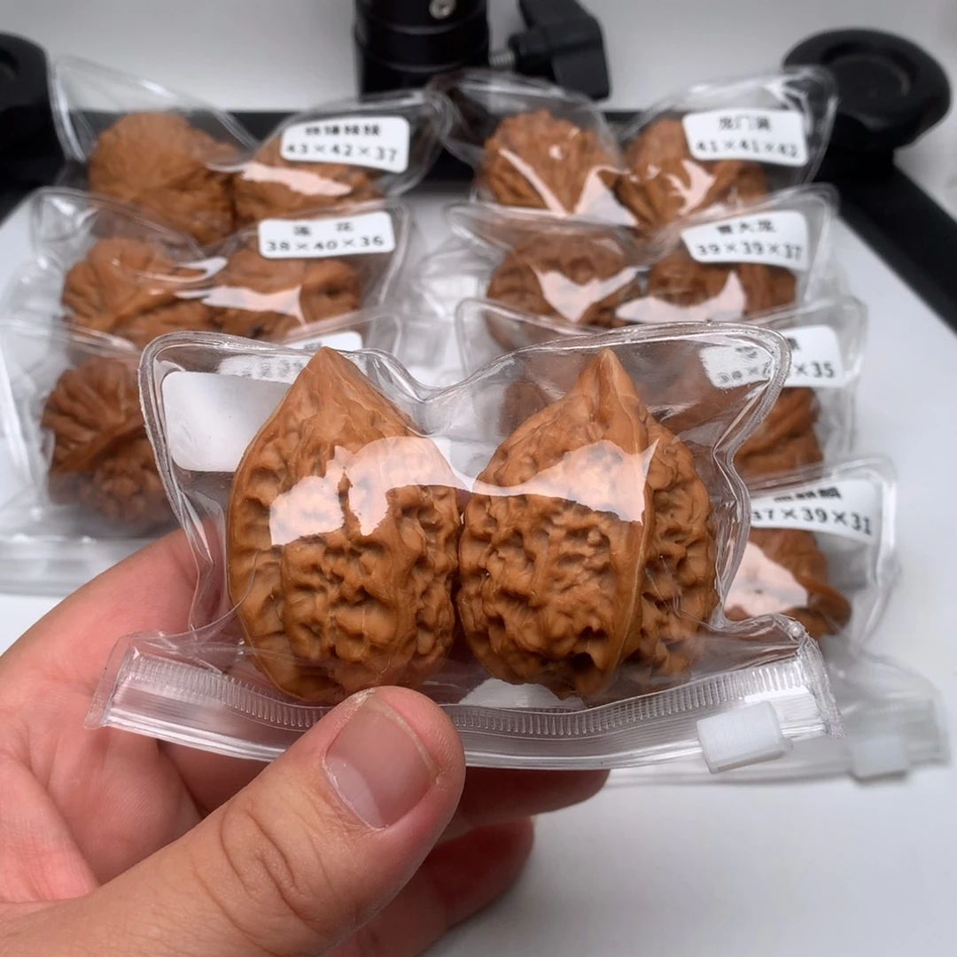 棣***棠吊坠文玩核桃沈鸡