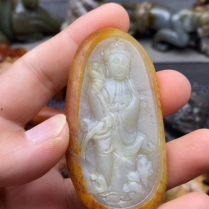 未镶嵌蛇纹石玉颈饰
