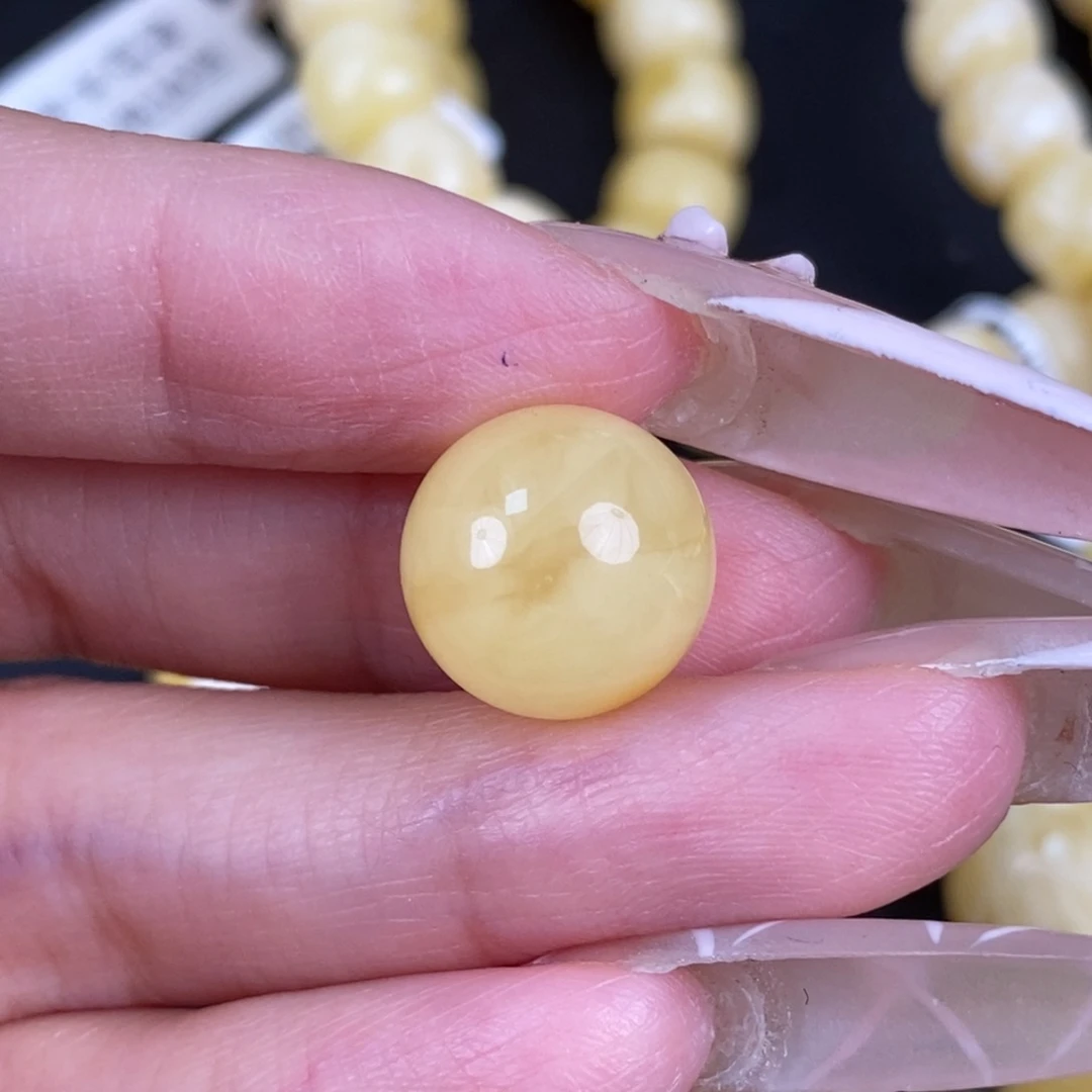 琥珀未镶嵌珠宝奇石239