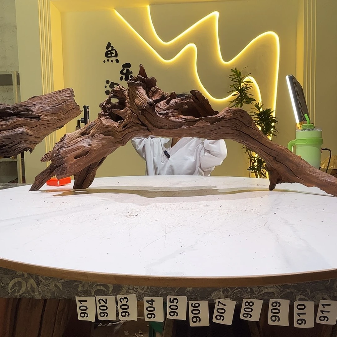 瓦当乔***子会黄黑红水接受不了不拍901。91 25 36