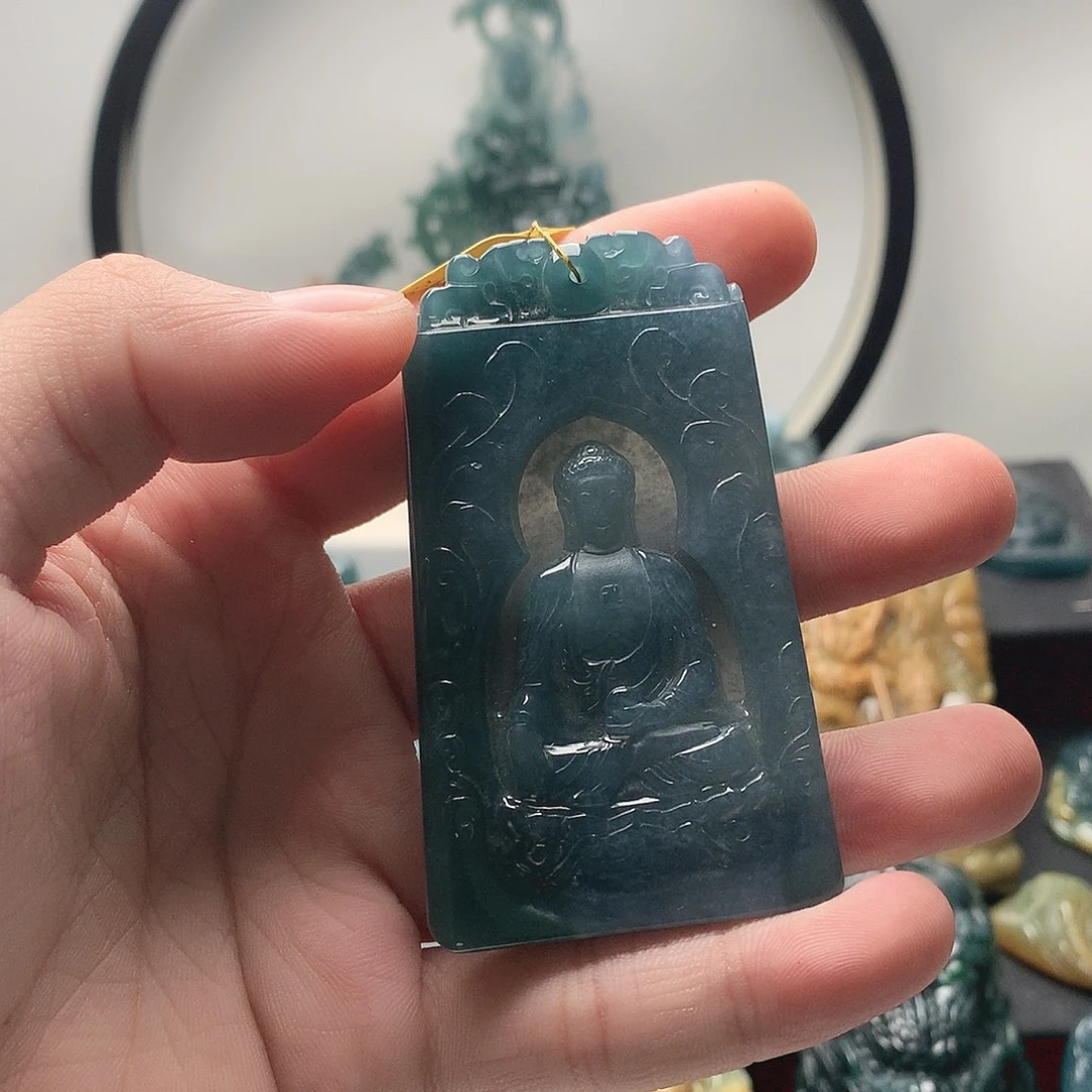 翡翠未镶嵌颈饰无