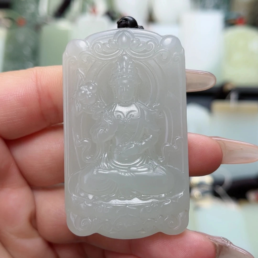 【闪购商品】颈饰未镶嵌和田玉