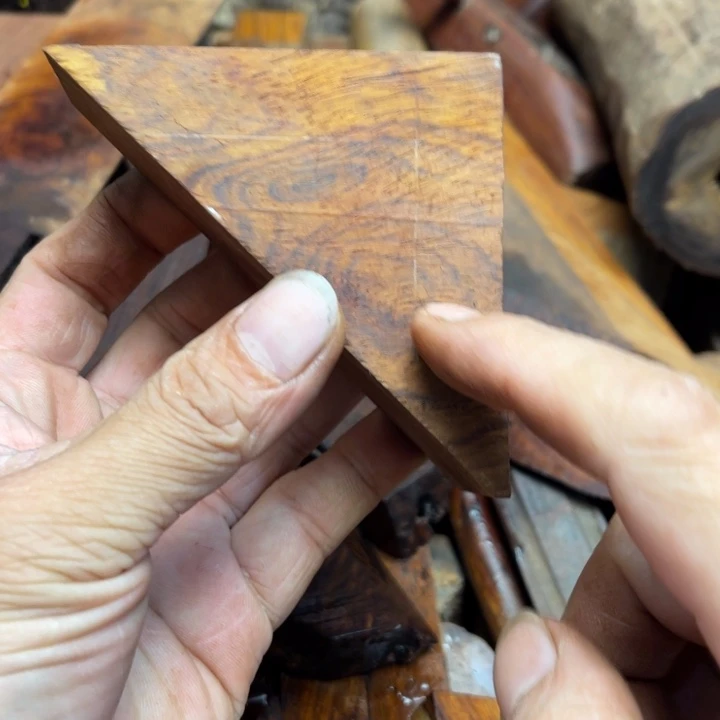 肉****香榧木海南hhl黄花梨