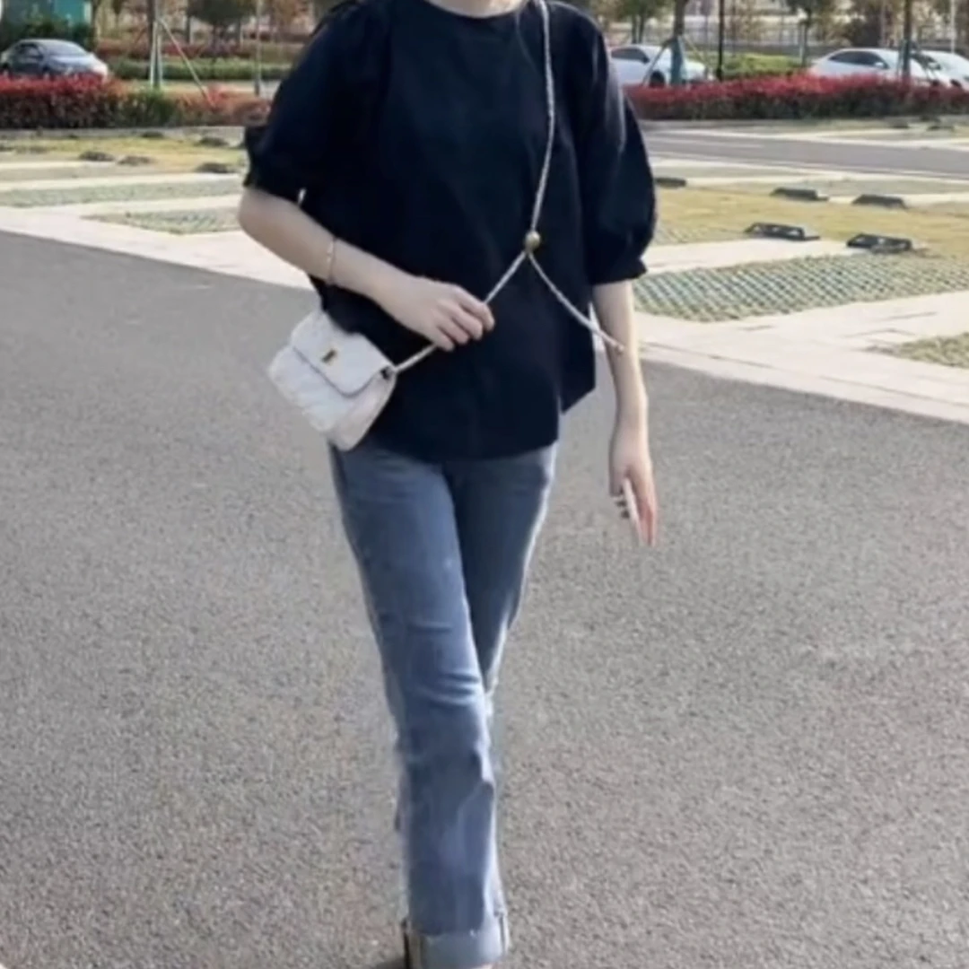 新款纯色圆领百搭T恤通勤风宽松女装