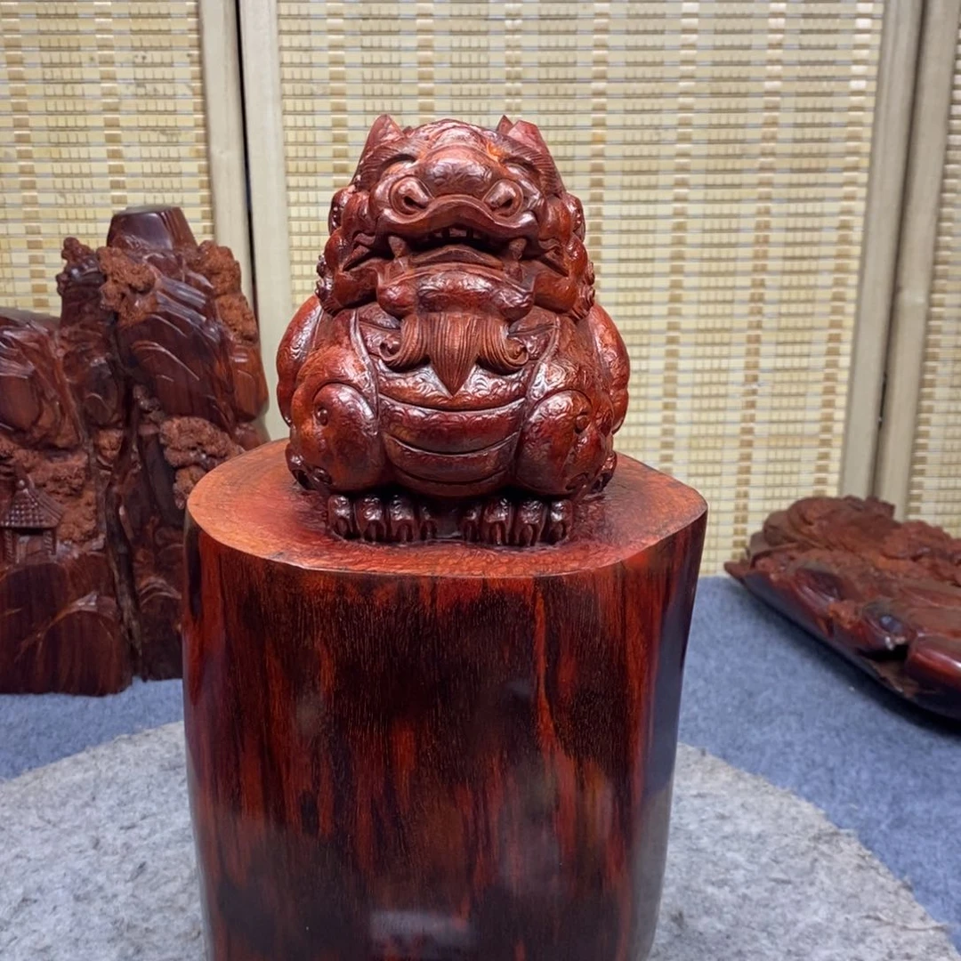 木万****万小叶紫檀摆件