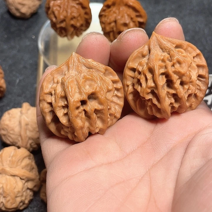 查***人把件文玩核桃文玩核桃大龙