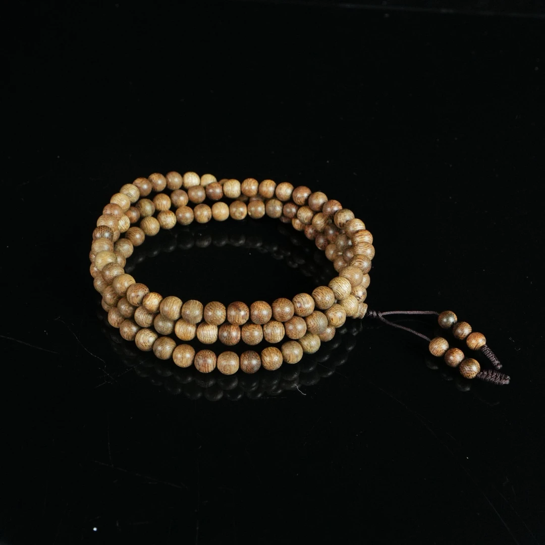 DY-A8101 印尼亚齐软丝沉香念珠 0.66cm10.44g