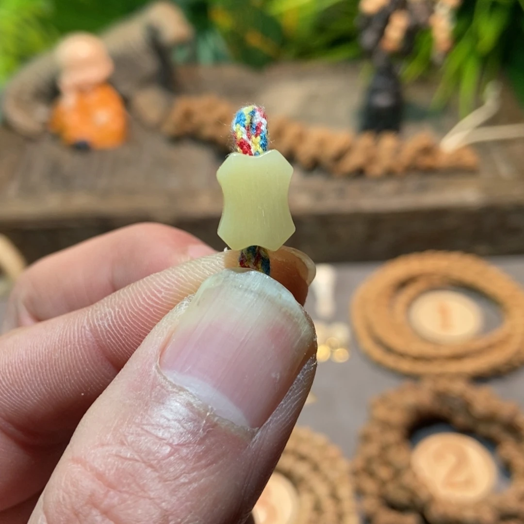 吊坠柏香籽/百香籽