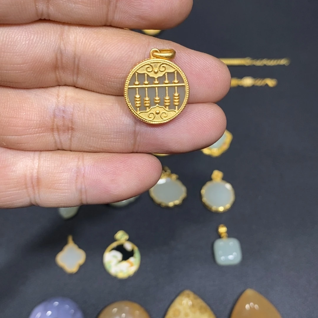 和田玉银S925镀金镶嵌颈饰