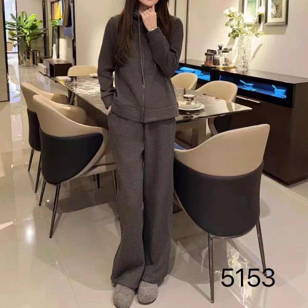 5153【胖小肉推荐】新款卫衣套装