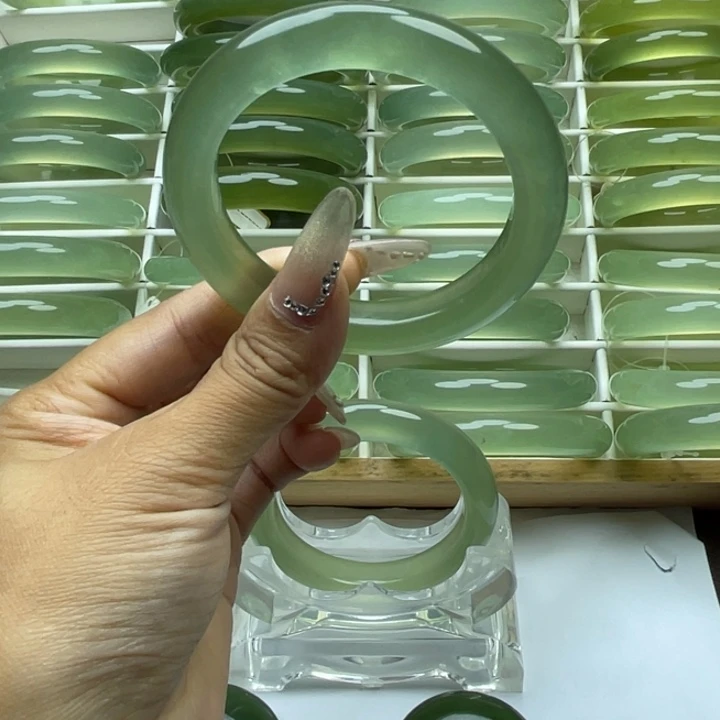 洋***洋合金蛇纹石玉手镯