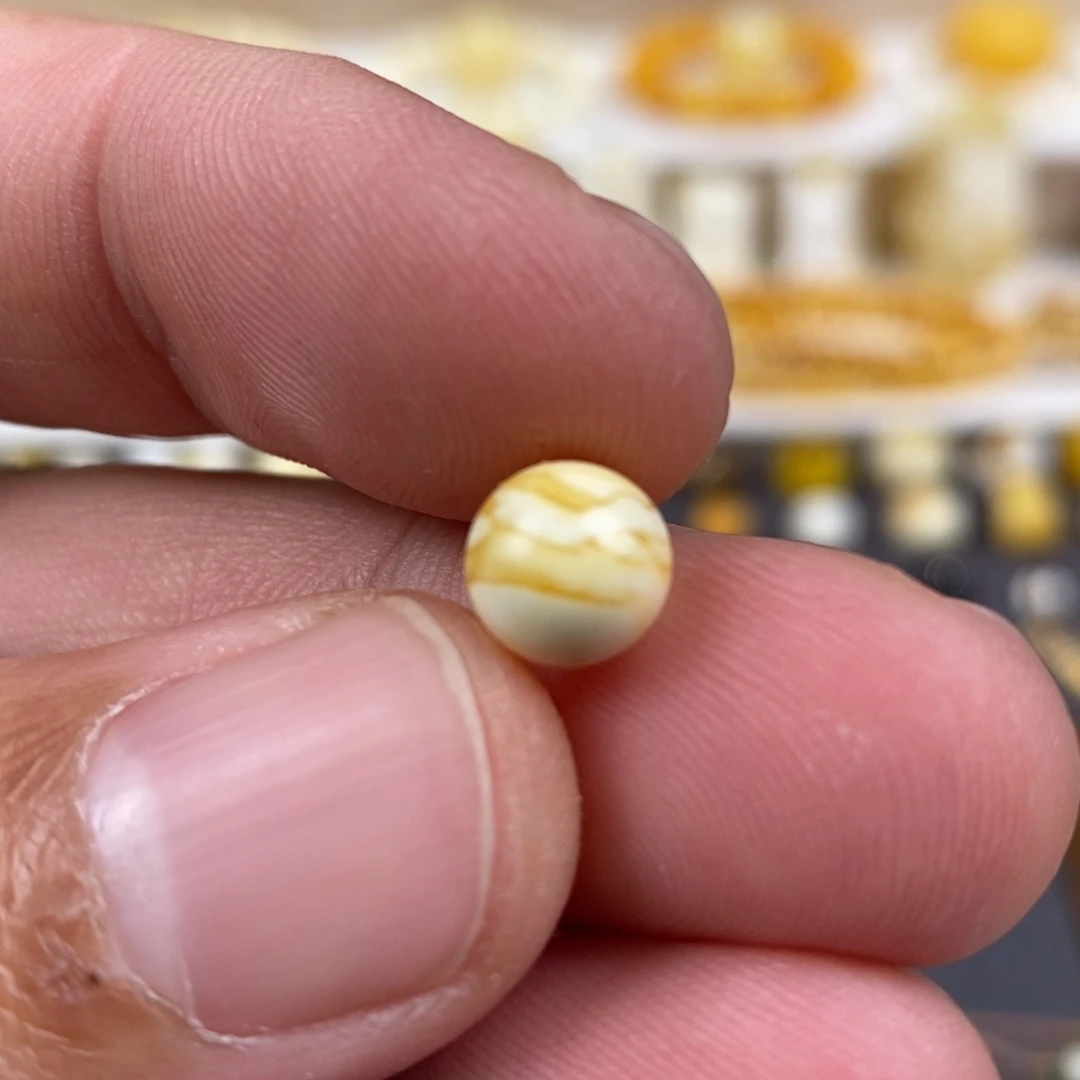 琥珀裸石未镶嵌?***孩配饰