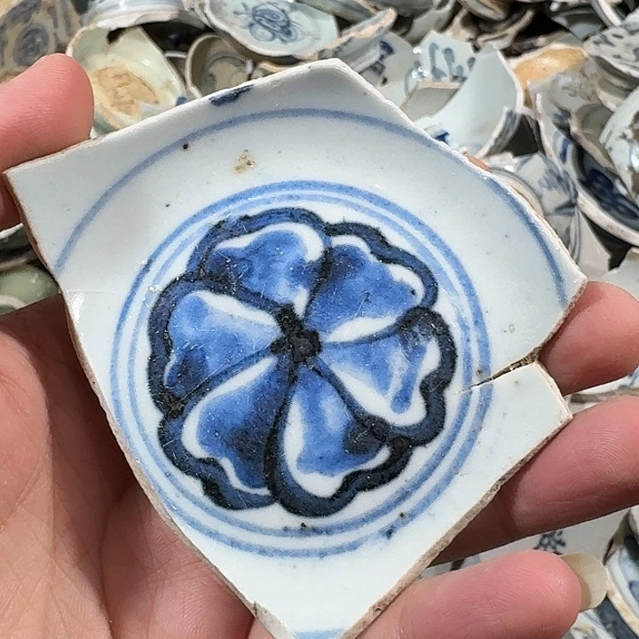雷***柏瓷片瓷片标本，顺丰包邮