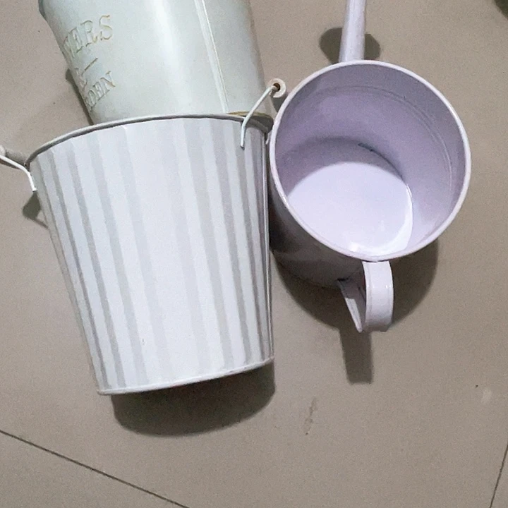 *****铁艺园艺柳编花插微瑕