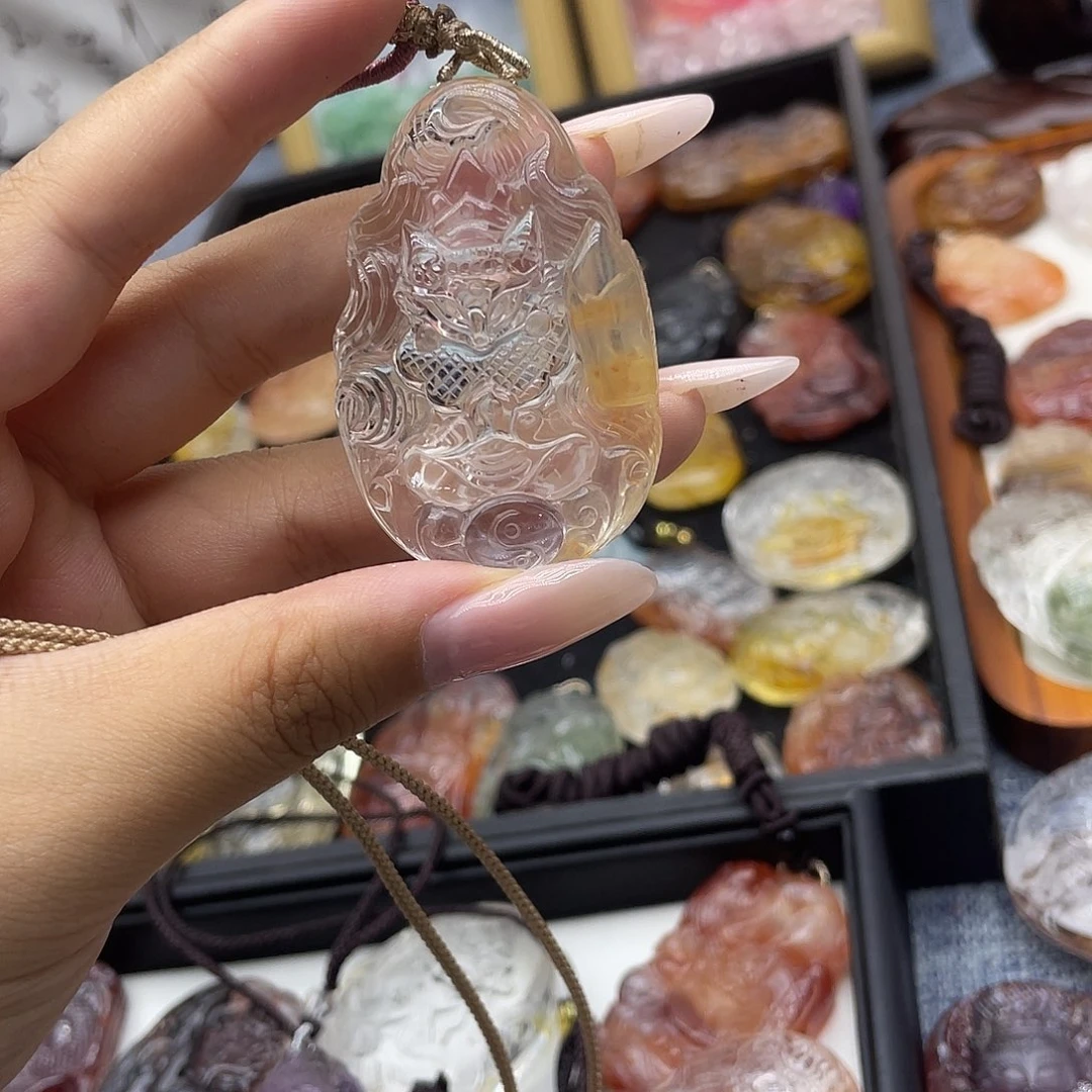 颈饰未镶嵌水晶天然