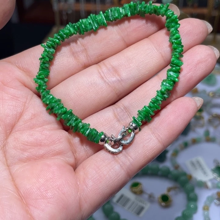 翡翠未镶嵌颈饰天然翡翠