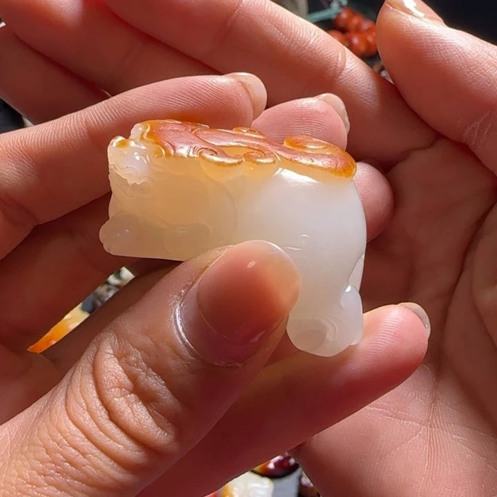 未镶嵌和田玉挂件