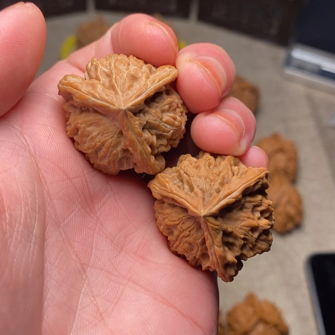 *****吊坠文玩核桃盘山三棱30