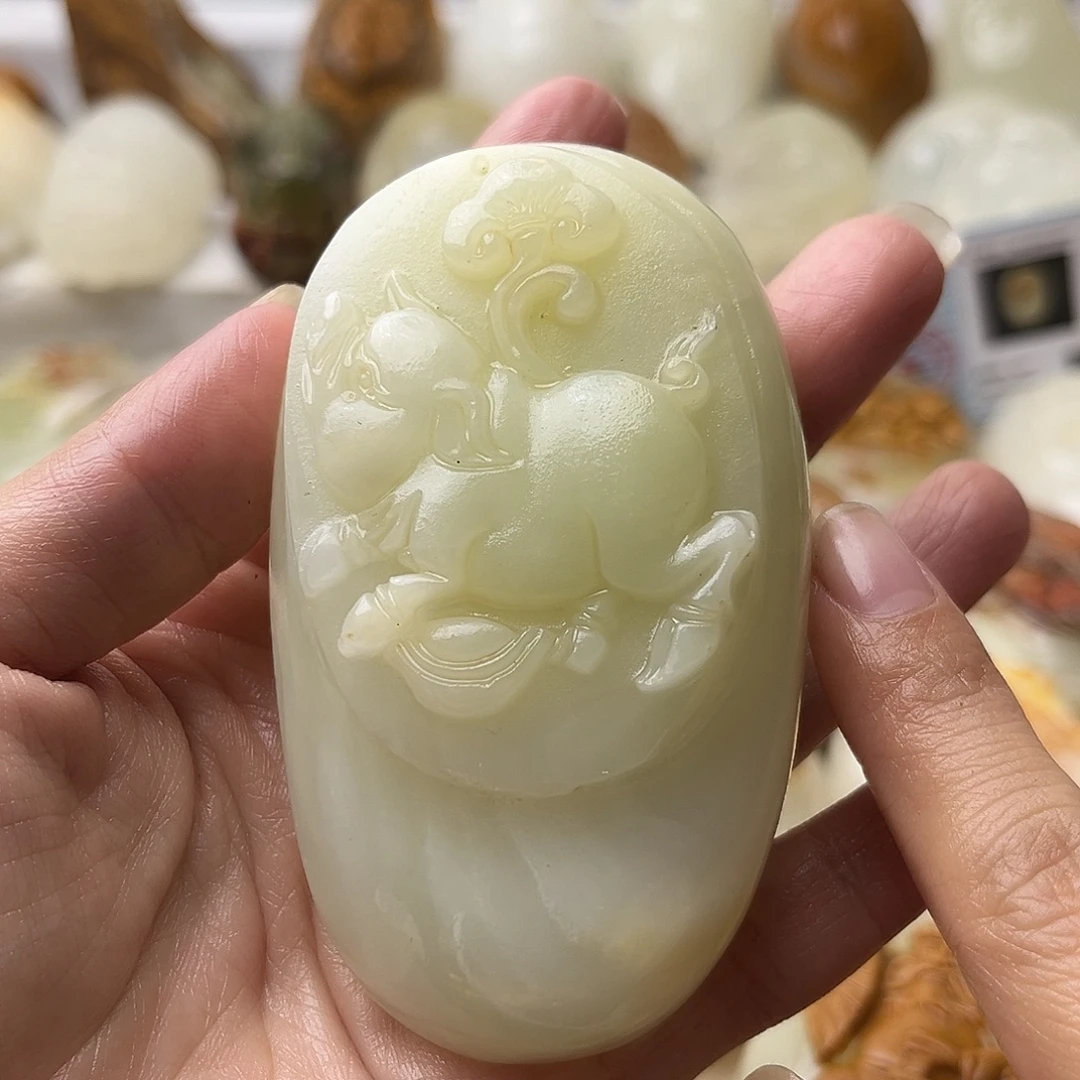 石材方解石手把摆件不退换猪