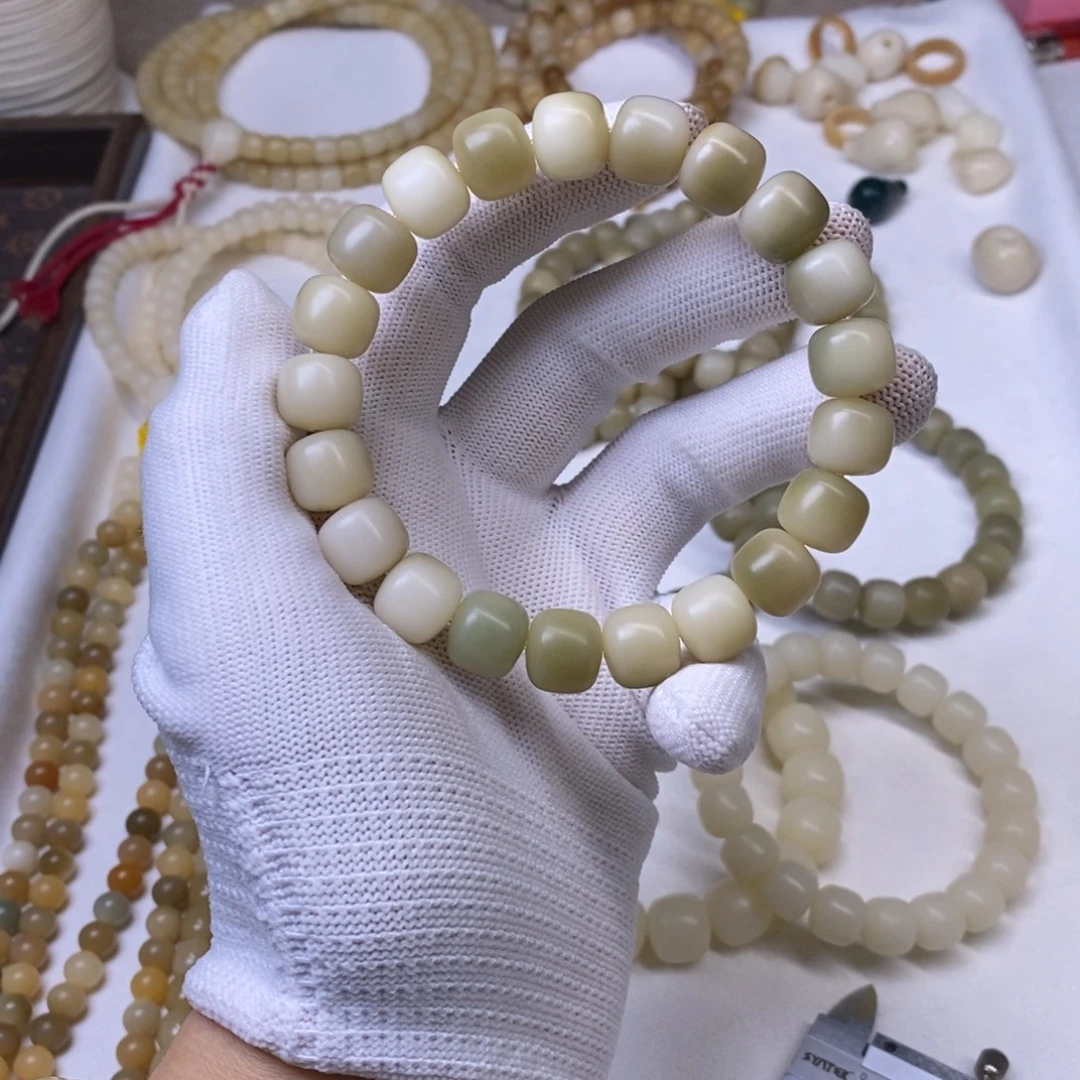 不***道菩提根/象牙果吊坠不知道