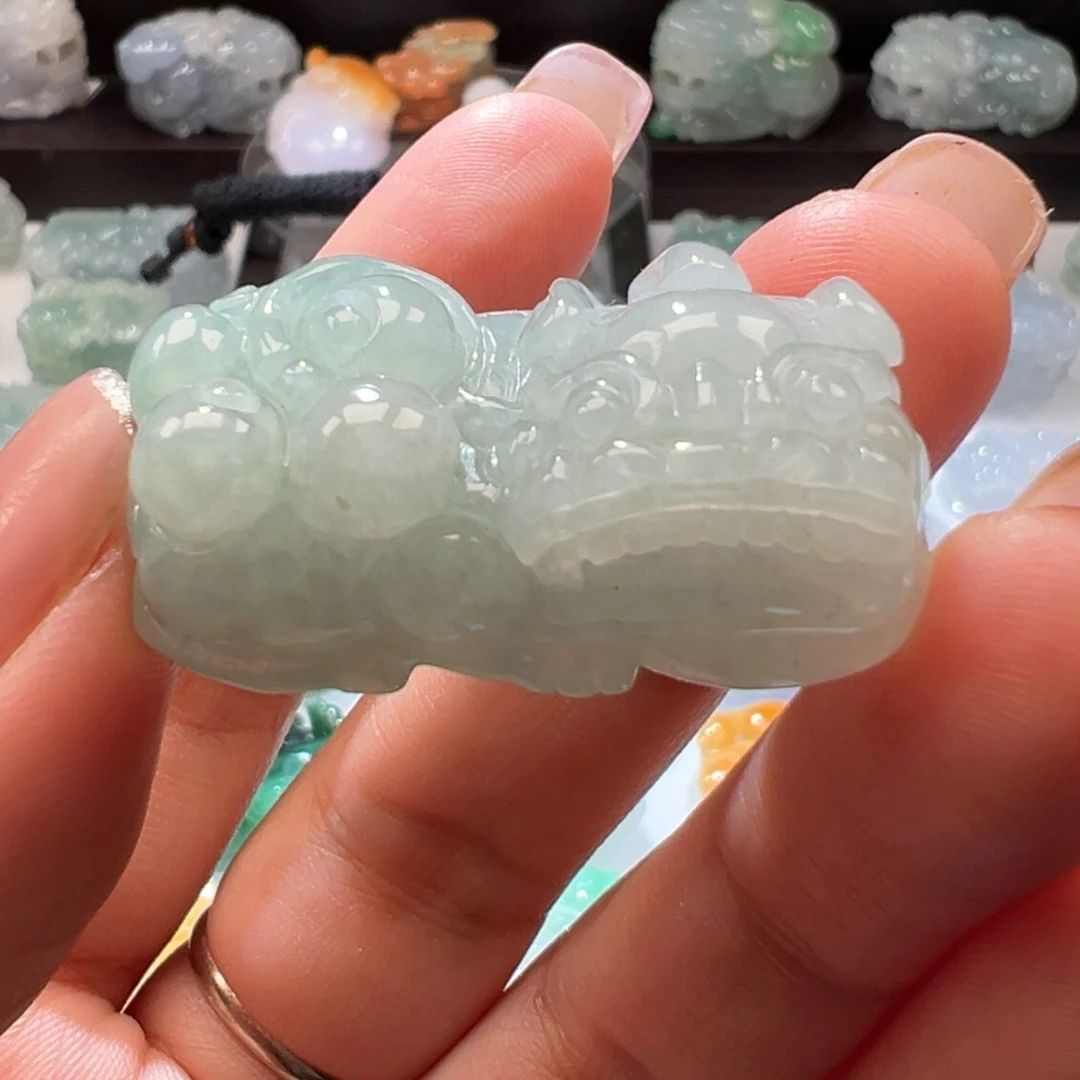 未镶嵌挂件翡翠貔貅