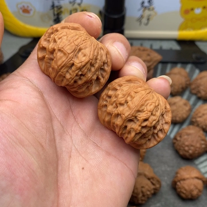 文玩核桃把件磨盘