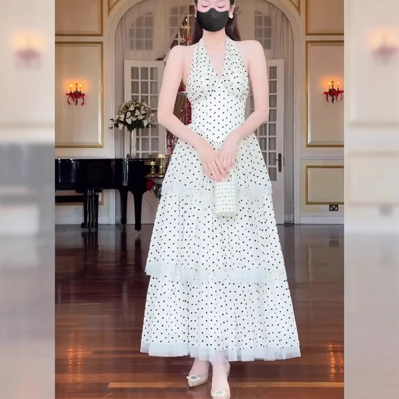 pinkmoon||初夏越南设计师上新款白色波点挂脖连衣裙气质显瘦甜辣