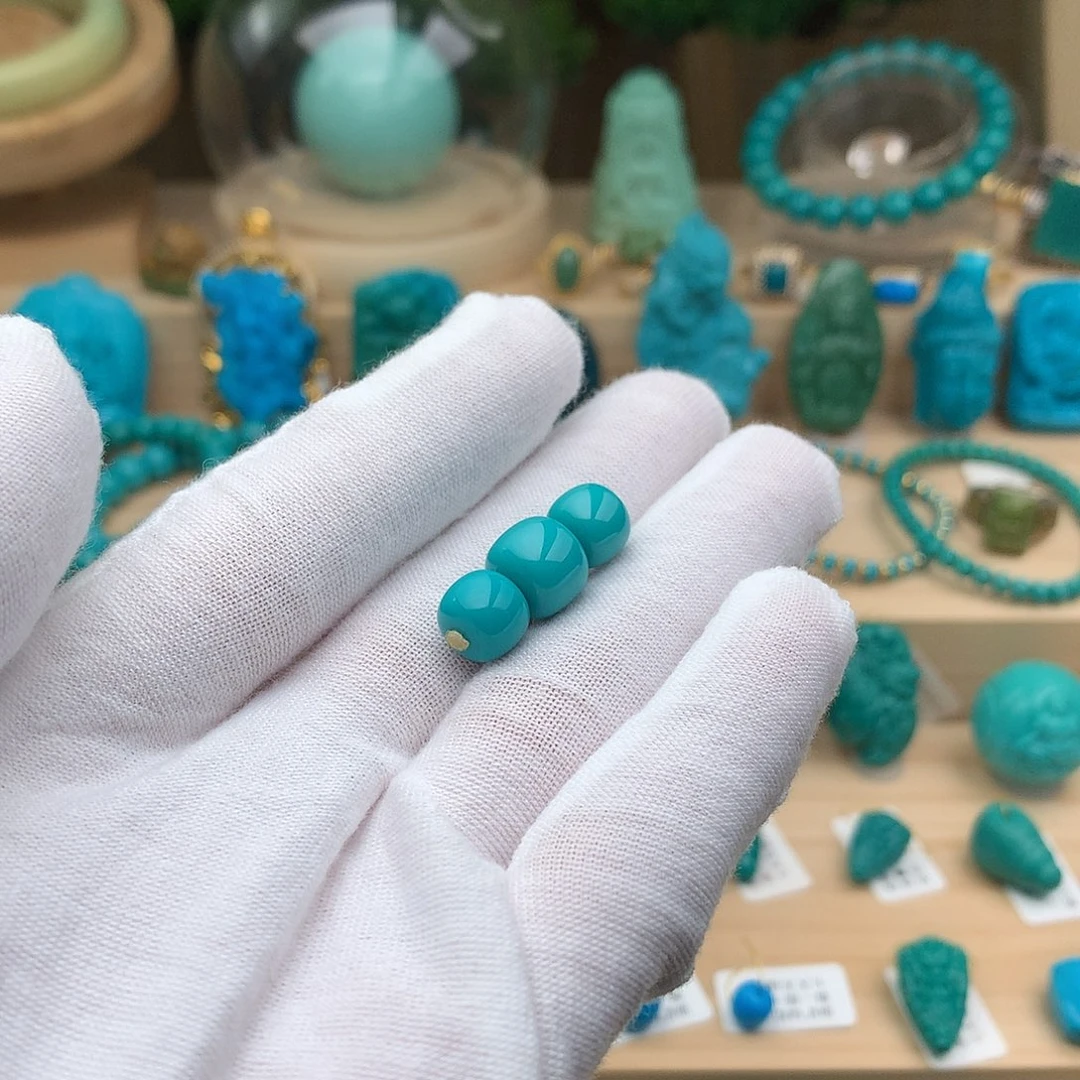 绿松石未镶嵌珠宝奇石