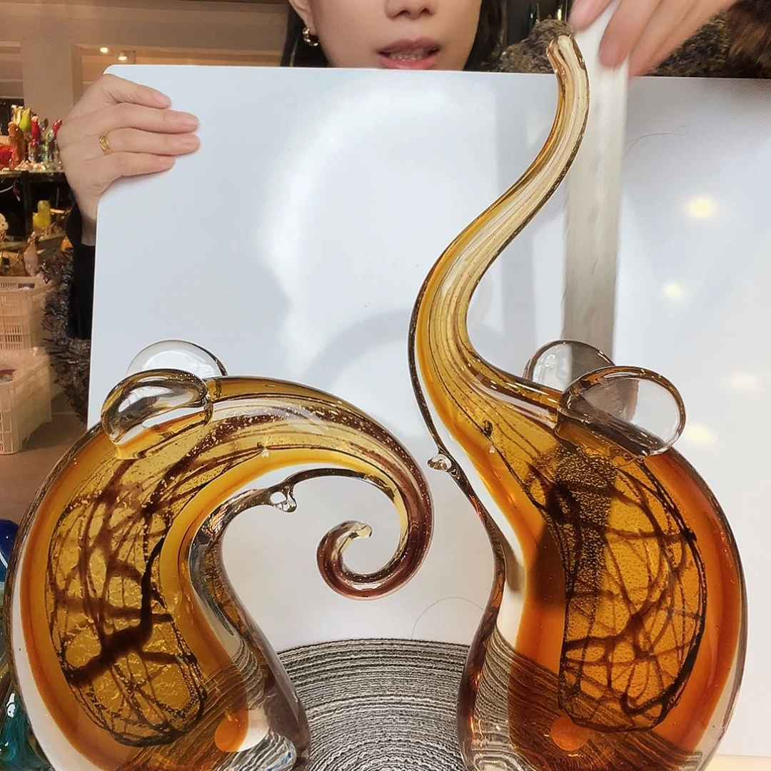 茶盏琉璃的颜色也很好看