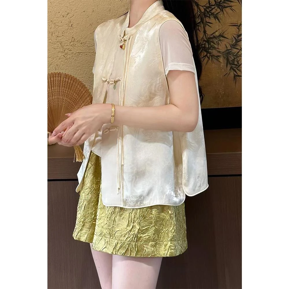 新中式国风女装轻奢高级感小个子气质白色马甲短裤两件套装女夏季