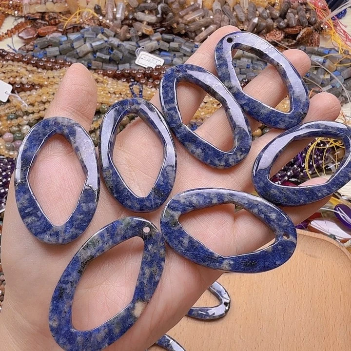 水晶珠宝半成品未镶嵌老蓝纹镂空配件一颗